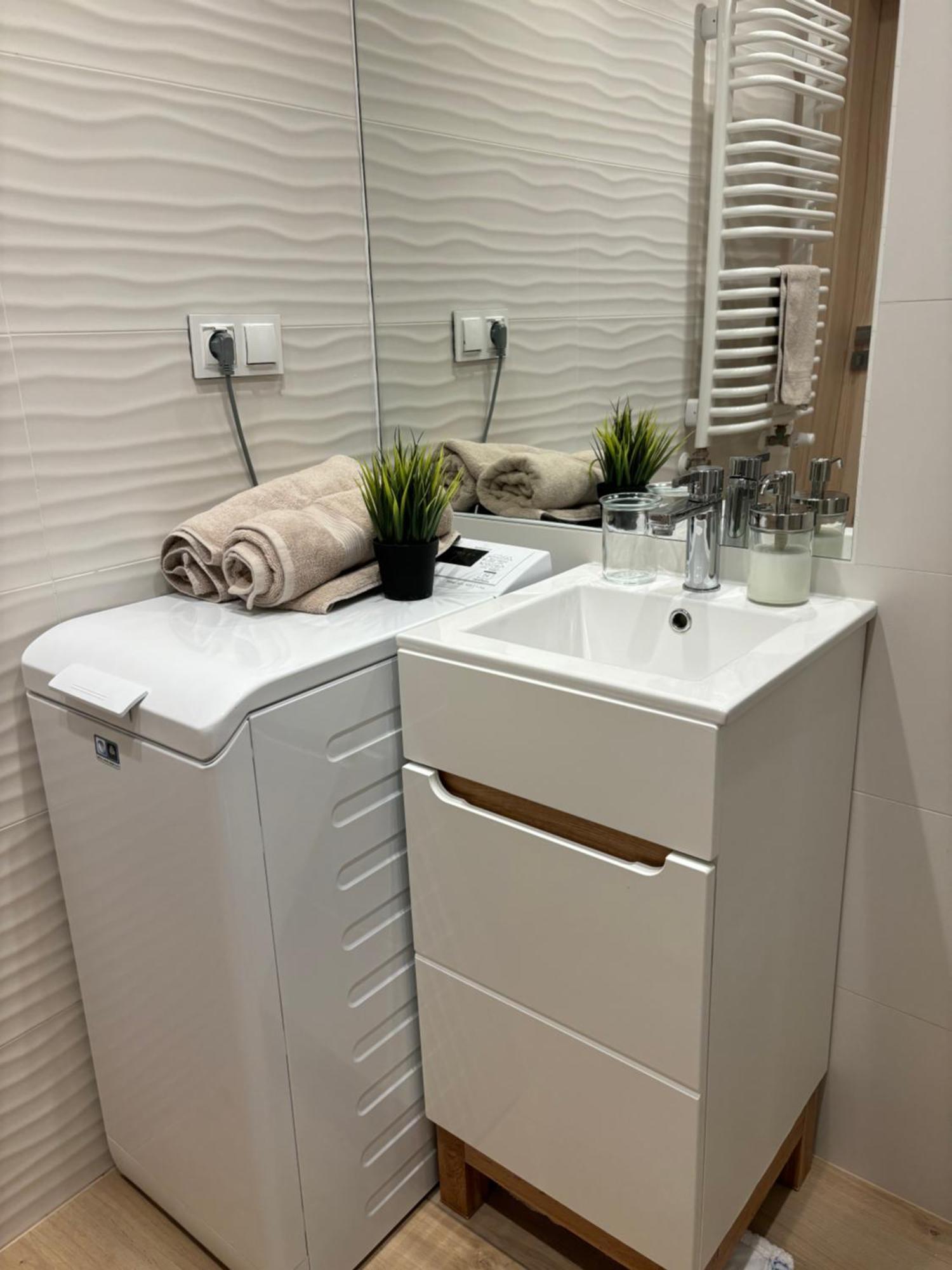 Chopin Park Lux Apartment, Self Check-In 24H, Free Parking, Air-Conditioning Познан Стая снимка